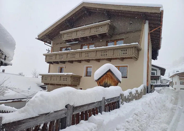 Haus Dilitz-theiner - Bachbluete Appartement Nauders